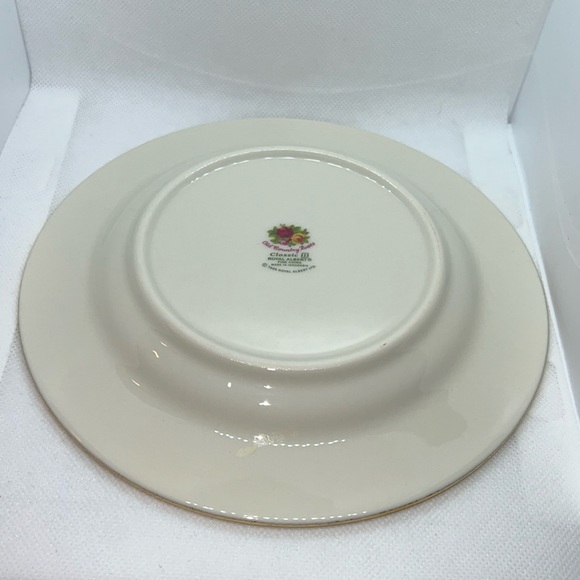 SALAD / DESERT PLATE RARE 1999 ROYAL ALBERT CHINA OLD COUNTRY ROSES CLASIC III - Picture 7 of 9